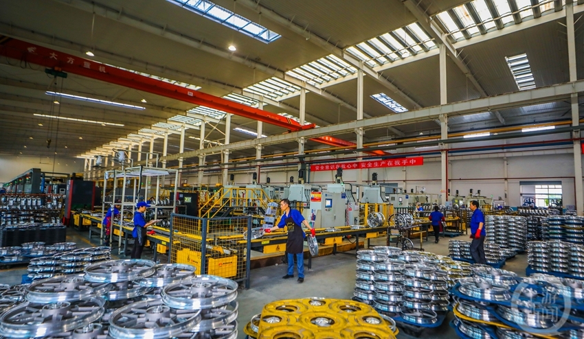 重慶墊江:產(chǎn)銷兩旺企業(yè)忙